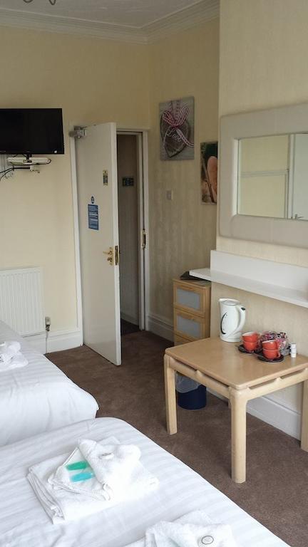 The Carlee Pension Blackpool Buitenkant foto
