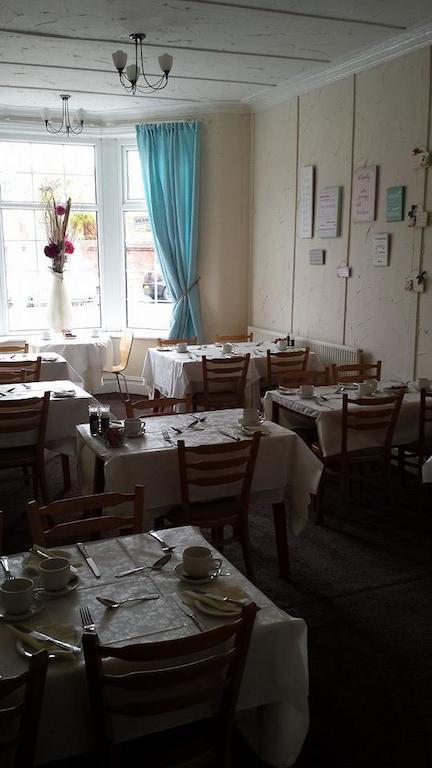 The Carlee Pension Blackpool Buitenkant foto